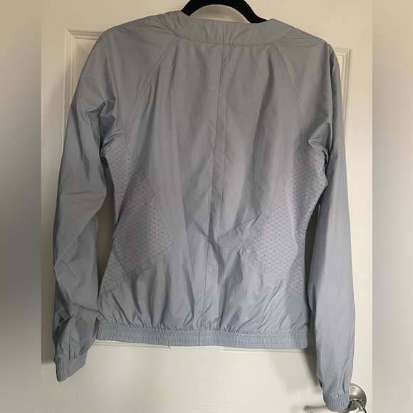 Nike Women’s sporty windbreaker zip-up jacket size small - Picture 2 of 9